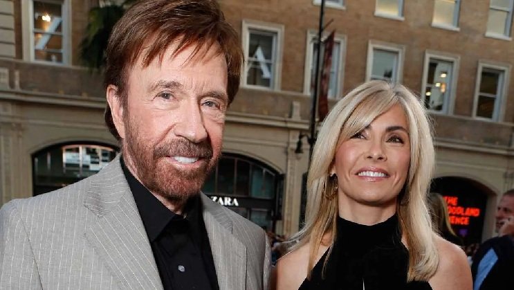 chuck norris age chuck norris age